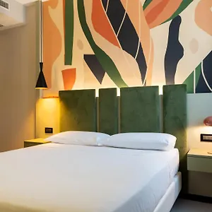 Elite & Apart-hotel